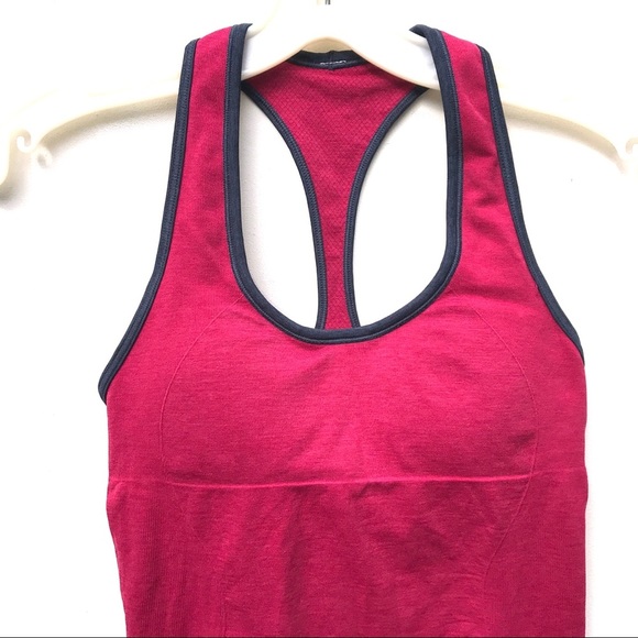 Lululemon Ebb & Flow racerback Top tank 4 rare - Picture 6 of 6